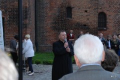 Pochód do placu Jana Pawła II z orkiestrą
